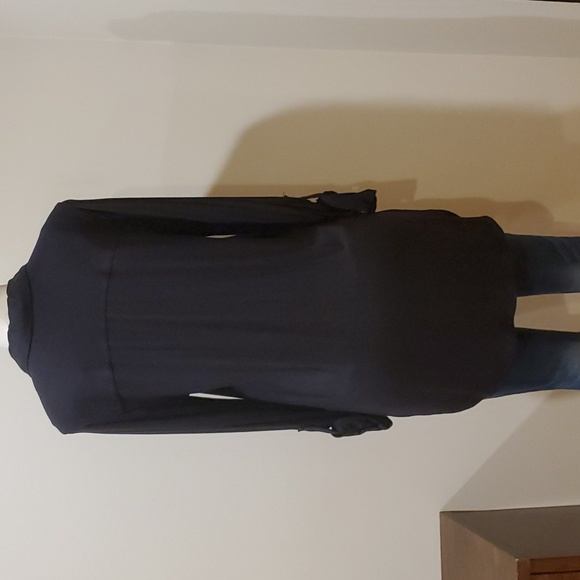 Long sleeve button down - Picture 2 of 4